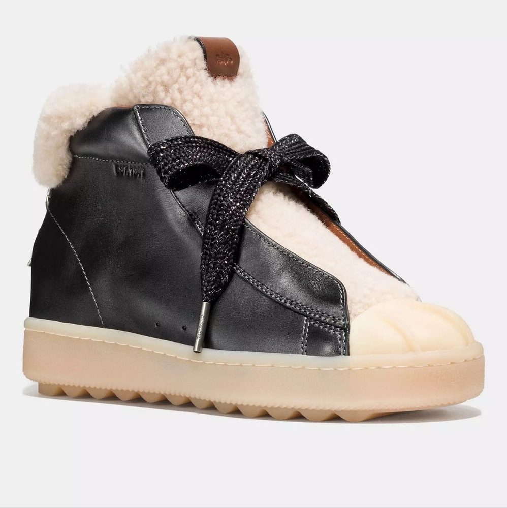 COACH HIGH TOP HIKER IN METALLIC SIZE 9